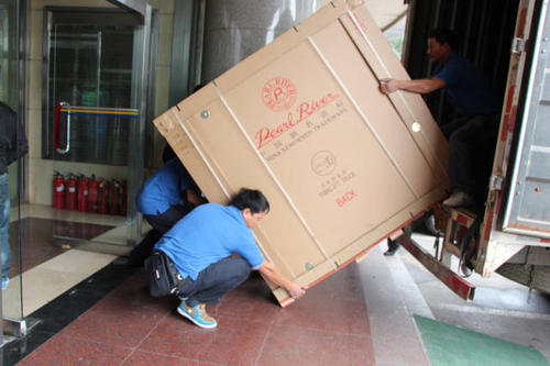 高陵钢琴贵重工艺品无忧运